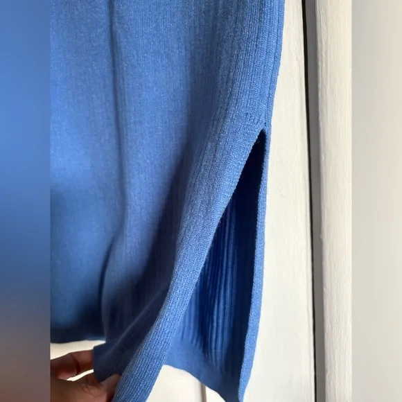 Elegant Blue Women's Skirt - Picture 4 of 5